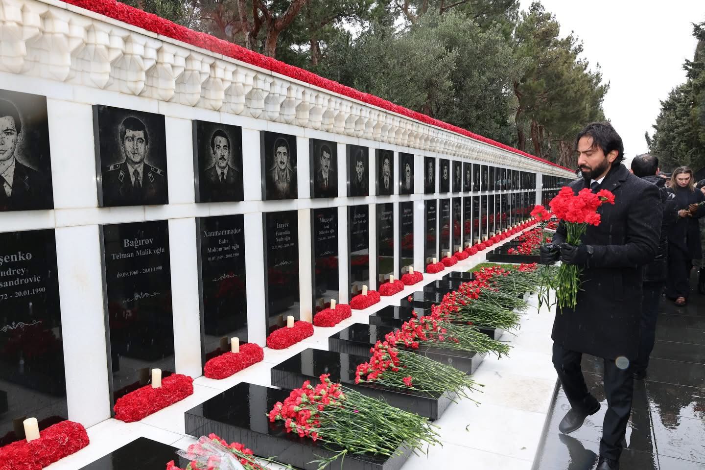 Visit to the Alley of Honor