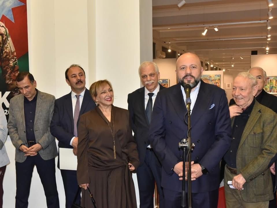 Rəsm sərgisinin açılışı