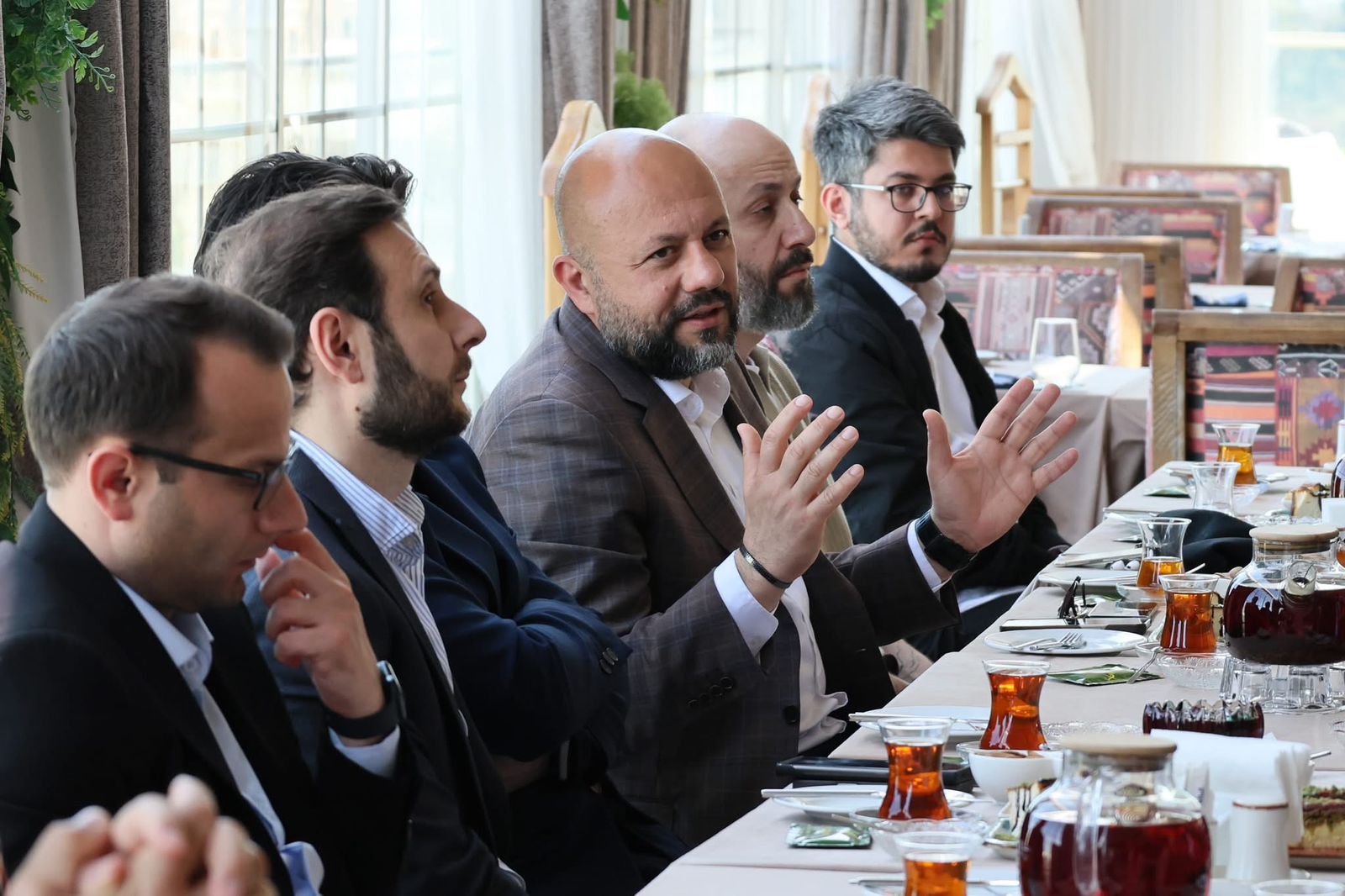 İçərişəhərdə turizm xidmətlərinin inkişafı ilə bağlı otel nümayəndələri ilə görüş keçirilib