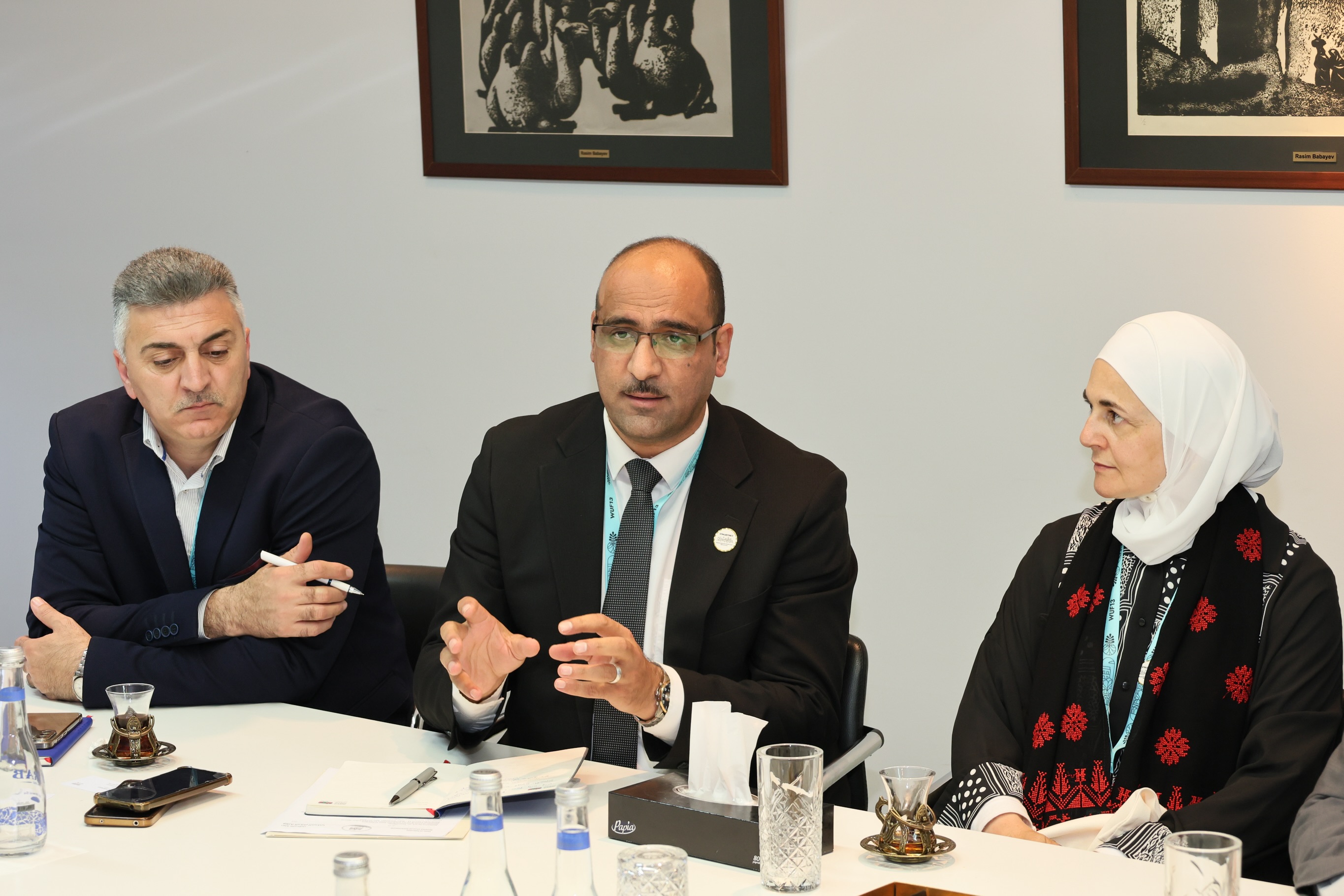 İçərişəhərdə Fələstin nümayəndə heyəti ilə rəsmi görüş keçirilib