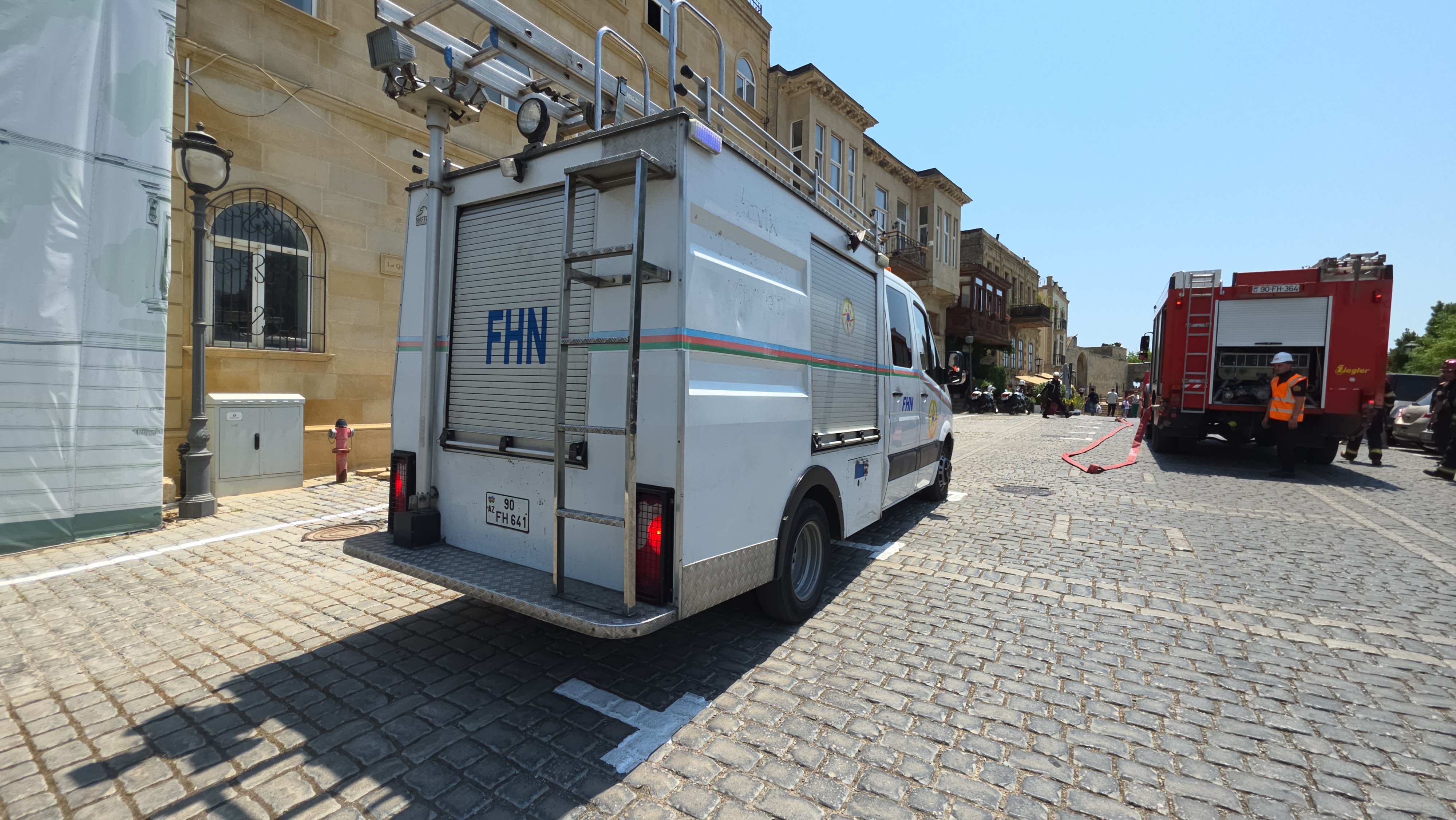 The Ministry of Emergency Situations, jointly with the Icherisheher State Historical and Architectural Reserve Administration, conducted a training exercise.