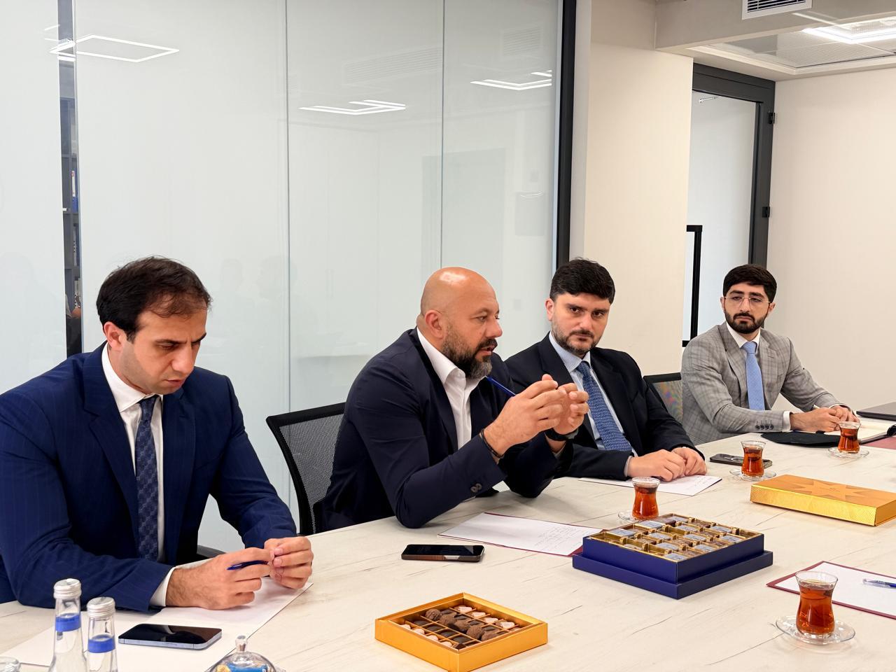 İçərişəhər və ATAA arasında əməkdaşlığın genişləndirilməsi müzakirə olunub